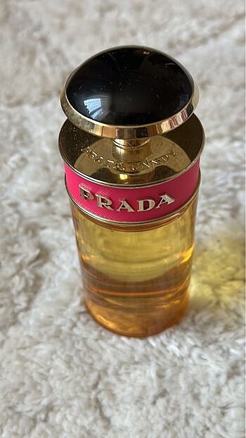 Prada Prada Paradoxe