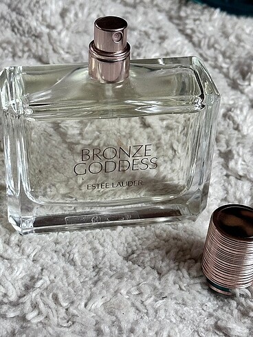 Beden Estee Lauder Bronze Goddess