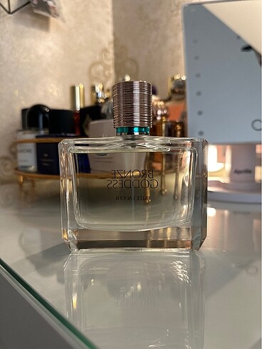 Beden Renk Estee Lauder Bronze Goddess