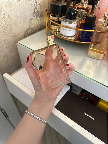 Beden Renk Burberry Her London edp