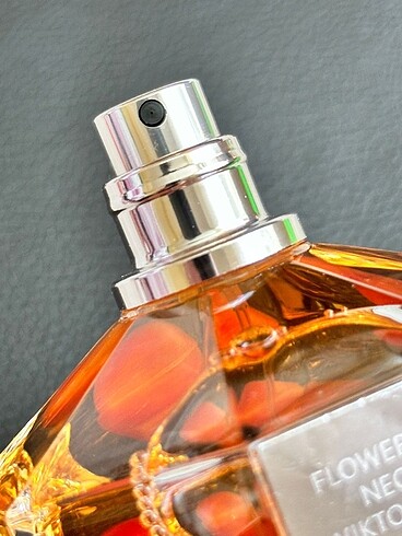 Beden Viktor&Rolf Flowerbomb Nectar