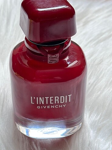 GIVENCHY Gıvenchy Lınderdıt Rouge Ultıme