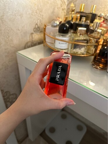 Beden Prada paradoxe intense
