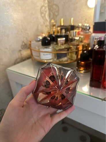 Beden Lancome La Nuıt Tresor