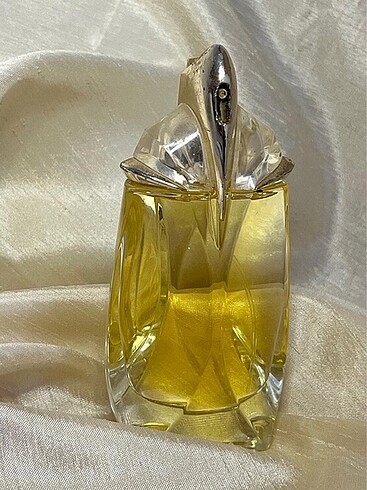 Mugler Alıen extraordinaire