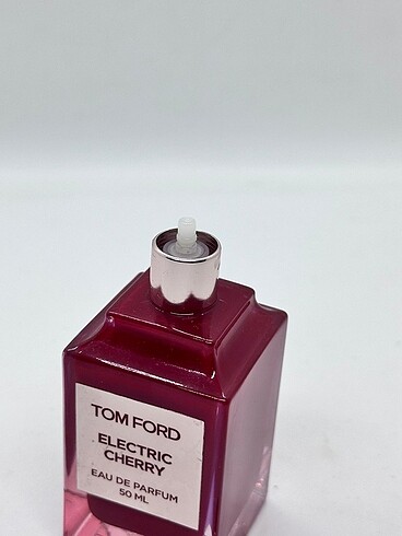 Beden Tomford Electrıc Cherry
