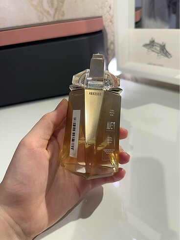 Beden Mugler Alien Goddess edp