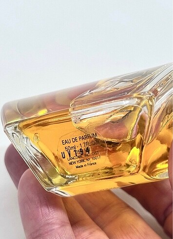 Beden Lancome Poeme