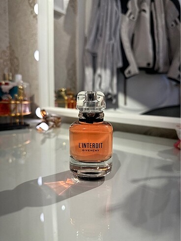 Givenchy Linderdit Edp