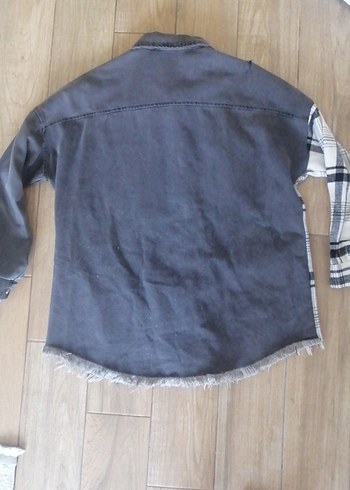 l Beden Gri Denim ve Kareli Baskılı Gömlek