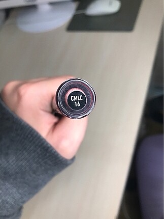  Beden bordo Renk Nyx metalik ruj