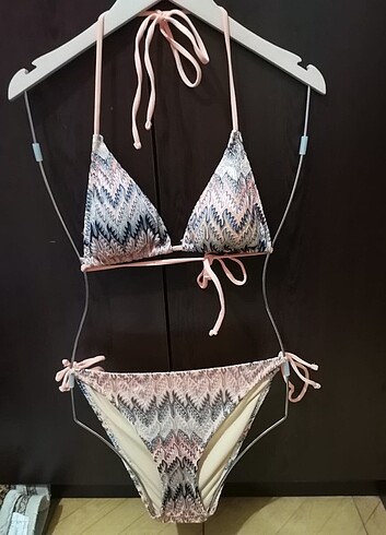 İpli üçgen bikini takimi