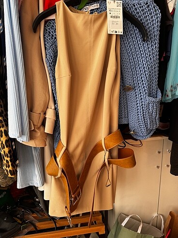 Zara Zara kemerli elbise