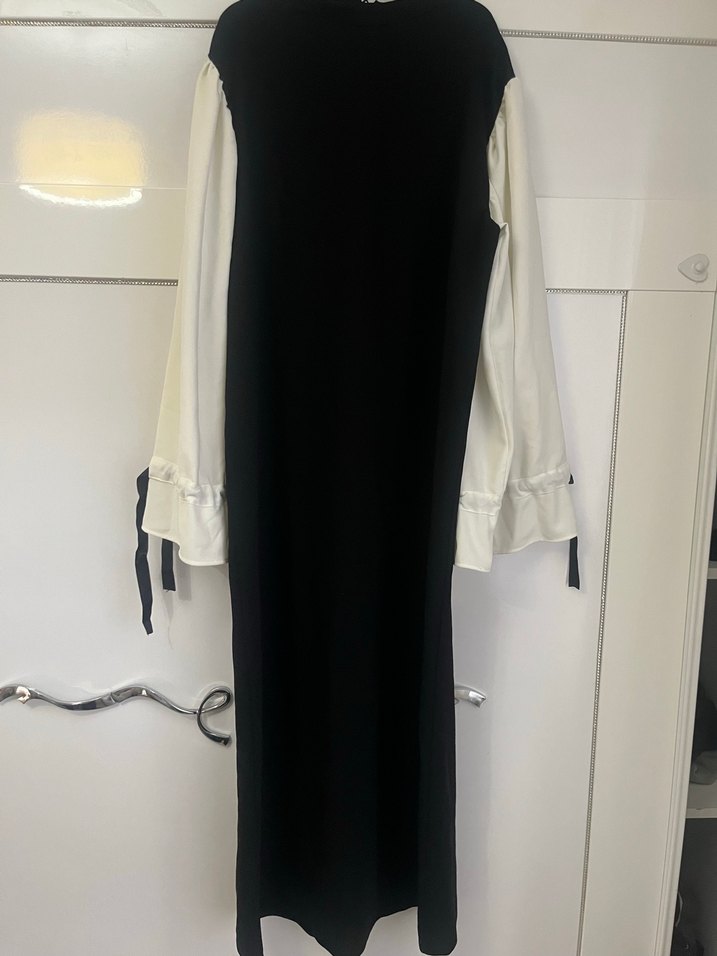 Beyaz Drapeli Uzun Abiye Elbise - Görsel 4