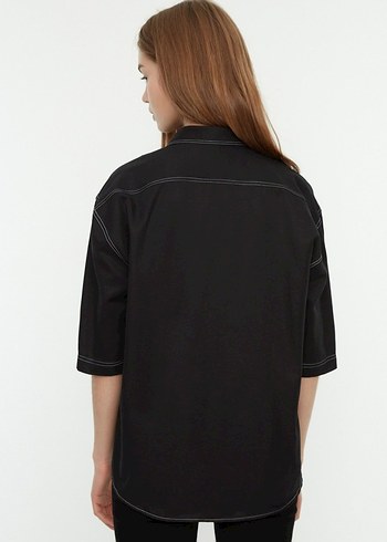 Trendyol Unisex Siyah Tarz Dikiş Detaylı Gömlek - Görsel 6