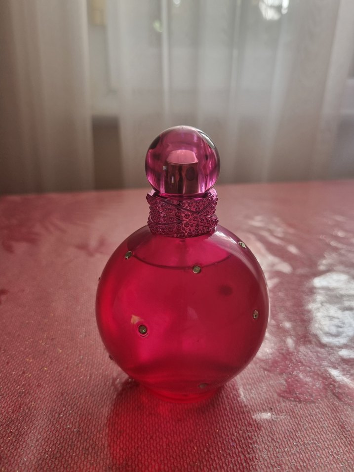 Britney Spears Fantasy Kadın Parfümü 100 ml - Görsel 3