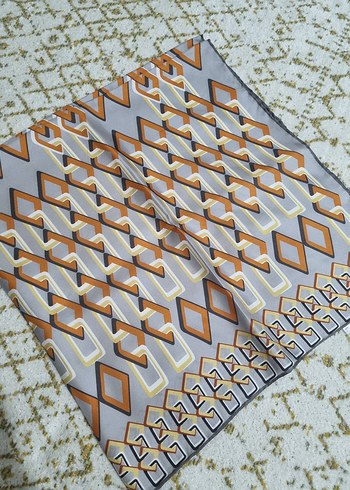 Armine eşarp - Görsel 3