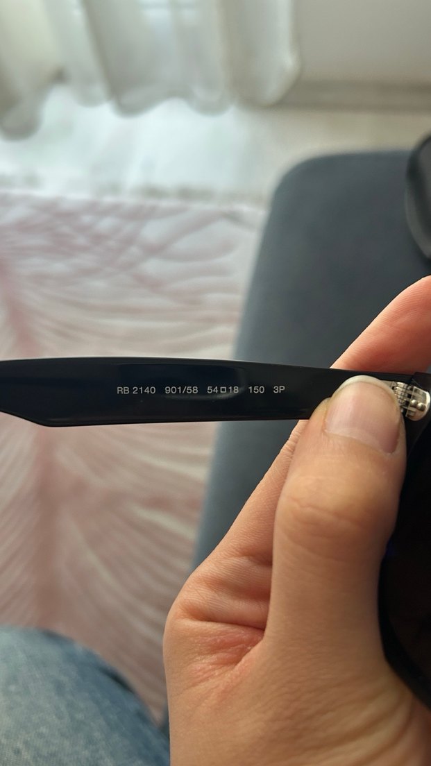 Ray-Ban Siyah Parlak Klasik Kadın Güneş Gözlüğü - Görsel 4