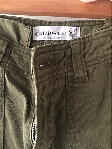 34 Beden Yeşil kargo kot pantolon Stradivarius