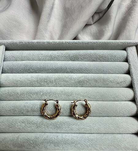 Diğer Çelik gold küpe