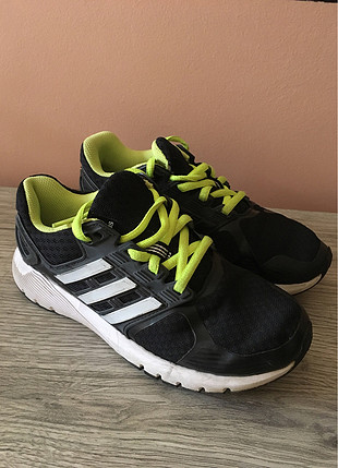 Adidas Adidas marka spor ayakkabı 