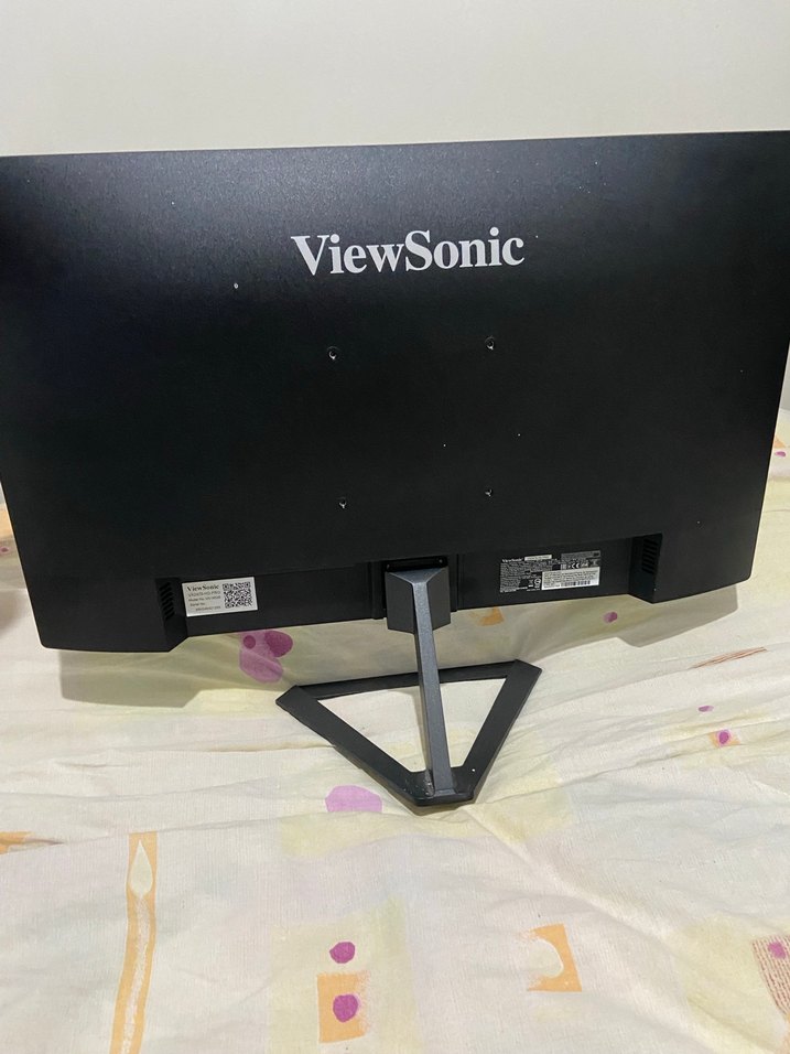 ViewSonic Gaming 24" IPS Monitör, 180Hz, 1ms - Görsel 4