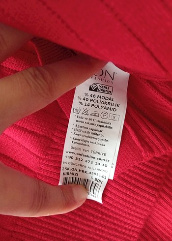 Kadın Kırmızı Hırka - Görsel 5