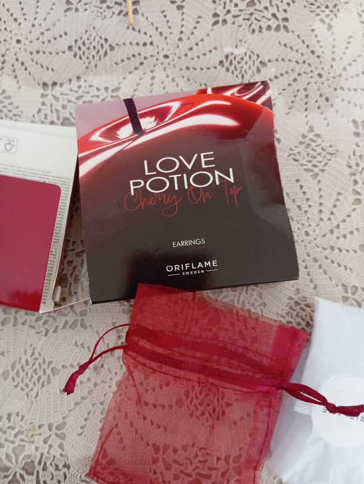 Oriflame Love Potion Kadınkupesi - Görsel 2