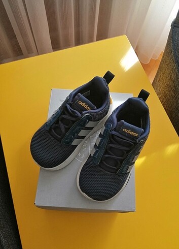 Adidas bebek ayakkabısı