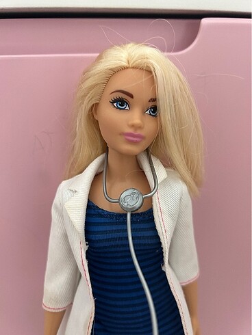 Barbie Doktor Barbie