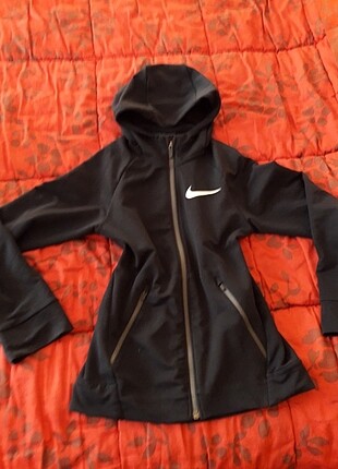Nike hirka