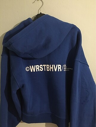 WRSTBHVR SWEAT