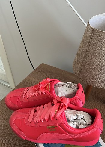 Pembe Kadın Spor Ayakkabı bağcıklı