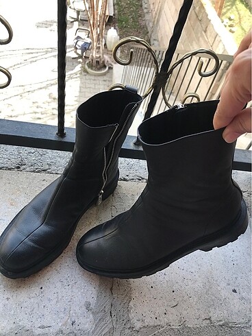 38 Beden Zara bot