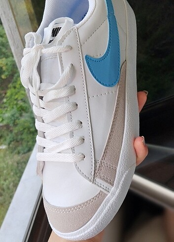 Converse Mavi beyaz spor ayakkabı