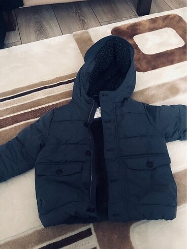 Çok iyi durumda hasarsız zara mont