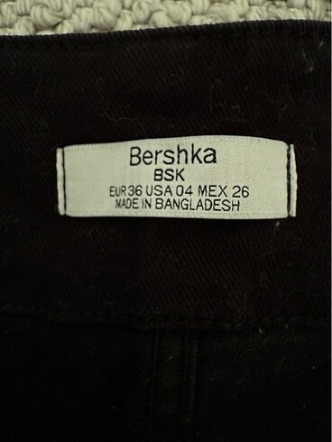 36 Beden Bershka pantolon