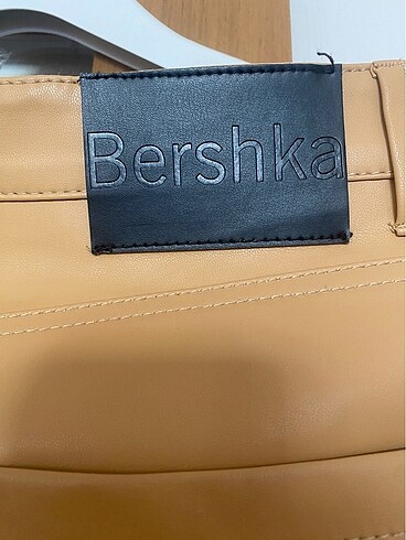 Bershka Deri pantolon