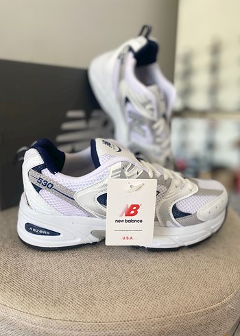 New Balance ürünü