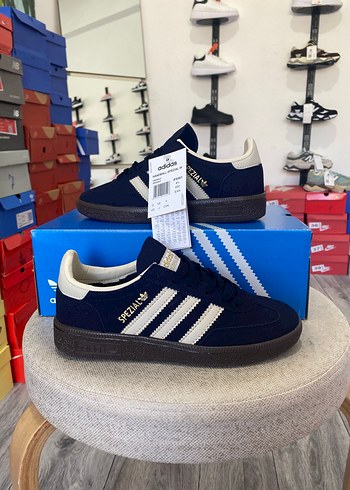 Adidas ürünü