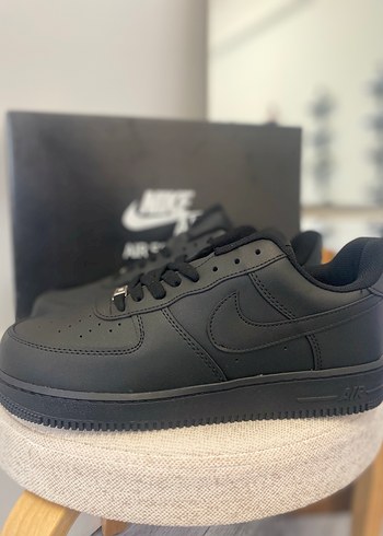 Nike Siyah Nike Air Force 1 Kadin Spor Ayakkabi