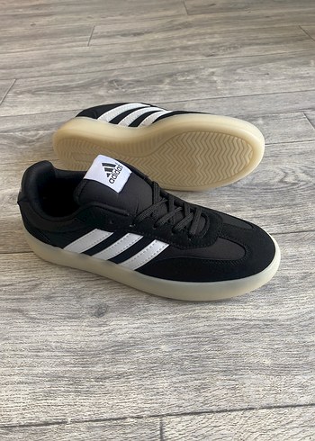 Adidas ürünü