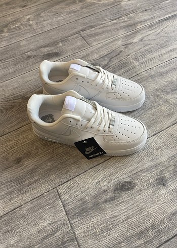 Nike Air Force 1 Beyaz Spor Ayakkabi