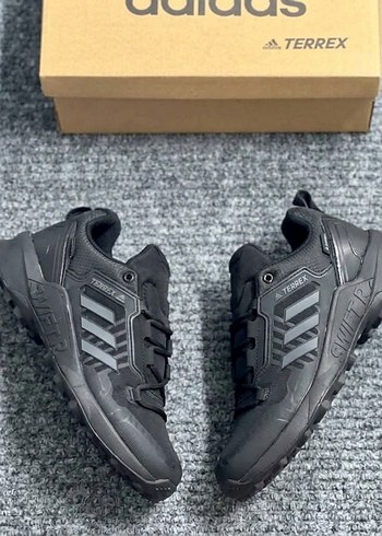 Adidas ürünü