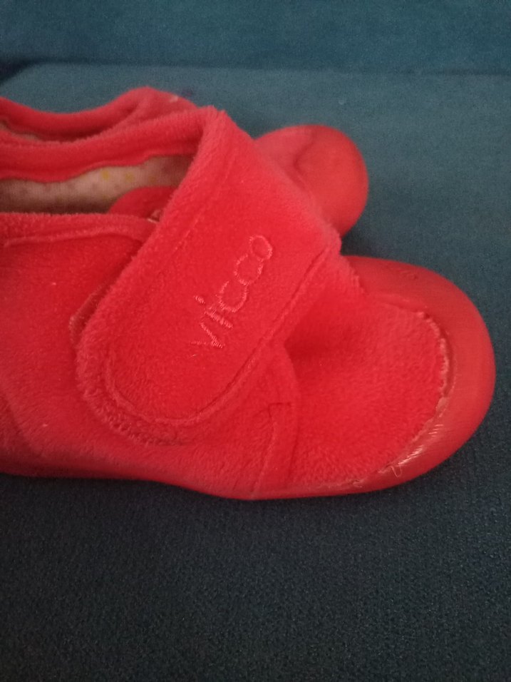 Kızlar için Kırmızı Sıcak Terlikler Velcro - Görsel 4