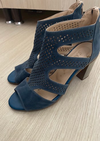 Mavi Süet Topuklu Sandalet - Görsel 2