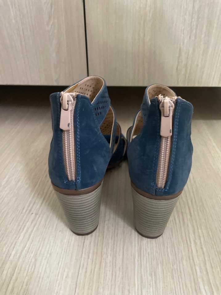 Mavi Süet Topuklu Sandalet - Görsel 3