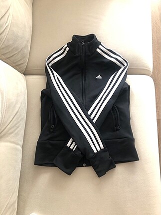 Orjinal adidas eşofman üstü