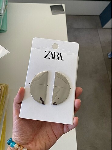  Beden Zara küpe