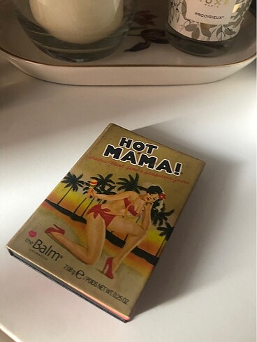 The balm hot mama allık